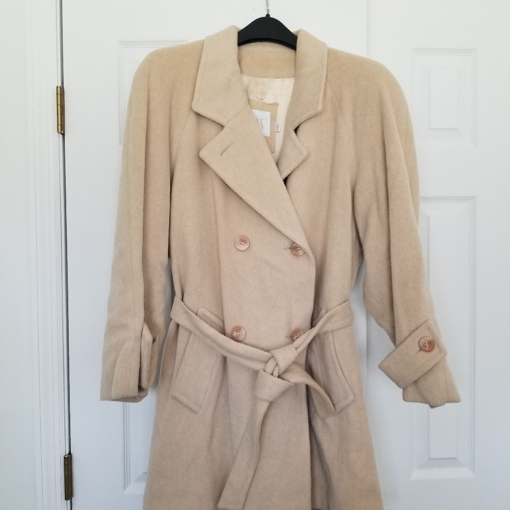 Clifford+Willis Double breasted Wool Blend Jacket with side pockets with belt